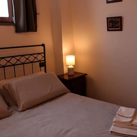 Casa Armanni - La Tua Casa Di Pietra Apartment Gubbio Bagian luar foto