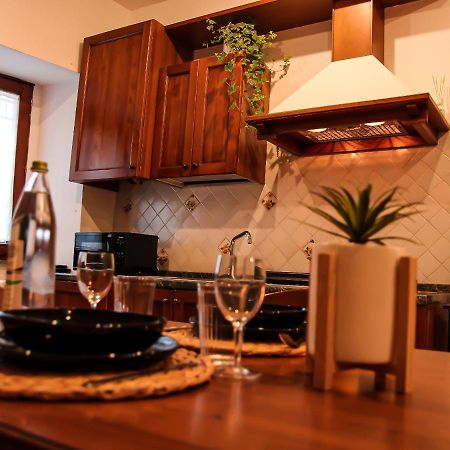 Casa Armanni - La Tua Casa Di Pietra Apartment Gubbio Bagian luar foto