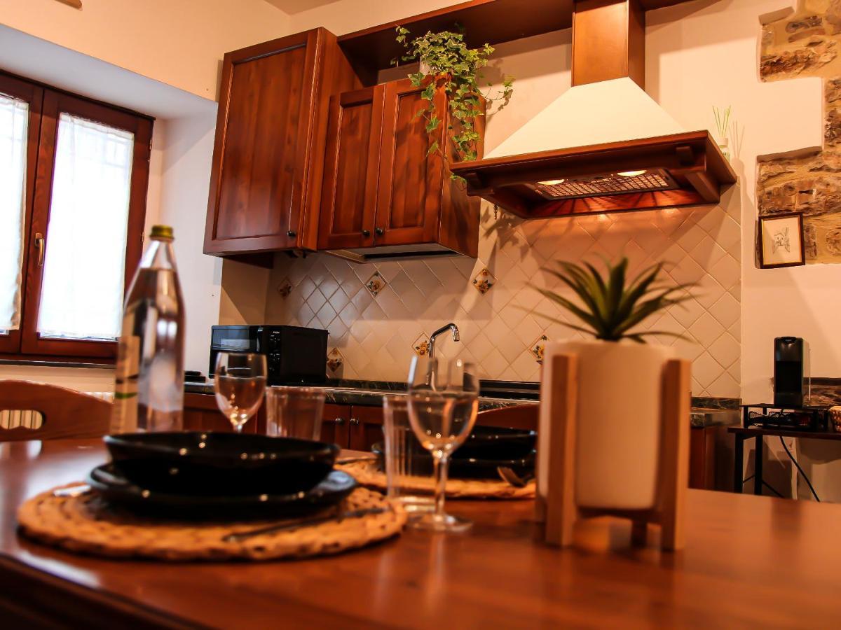 Casa Armanni - La Tua Casa Di Pietra Apartment Gubbio Bagian luar foto