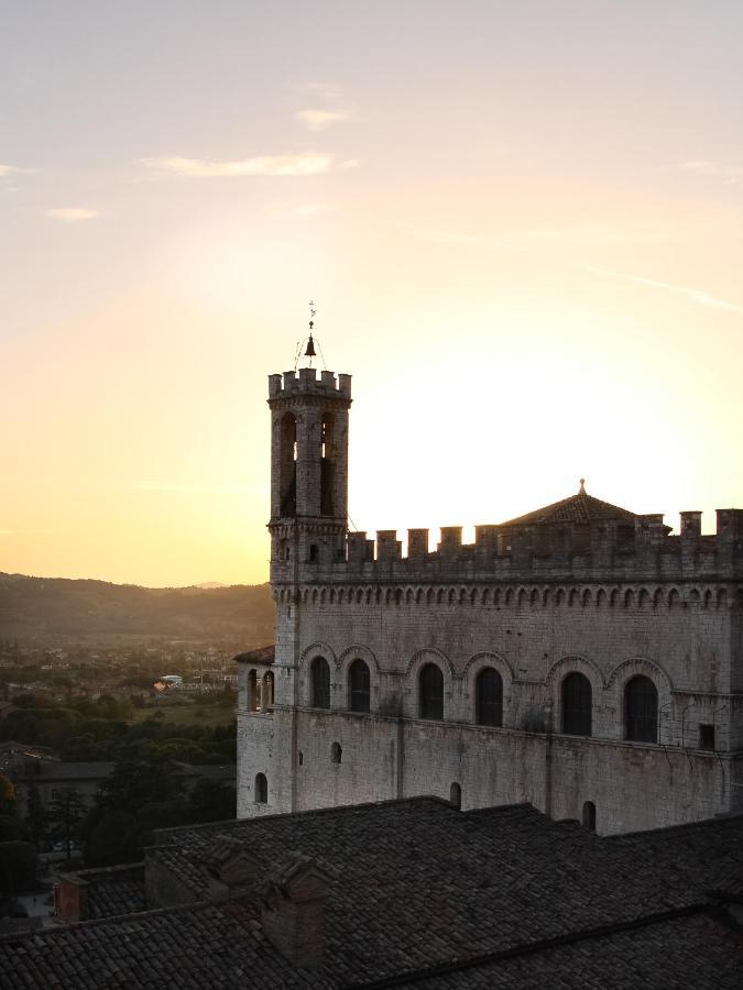 Casa Armanni - La Tua Casa Di Pietra Apartment Gubbio Bagian luar foto